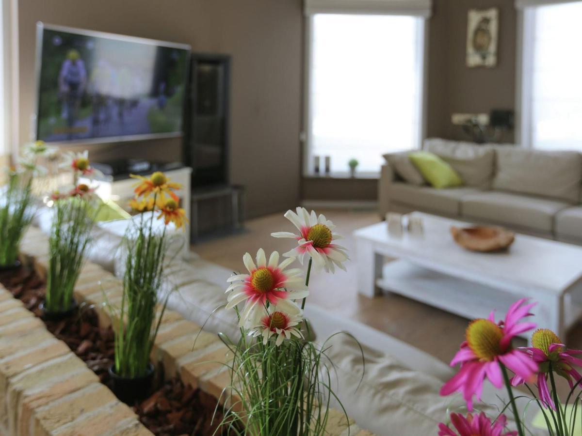 Splendid Villa In Middelkerke With Sauna Bubble Bath Екстер'єр фото